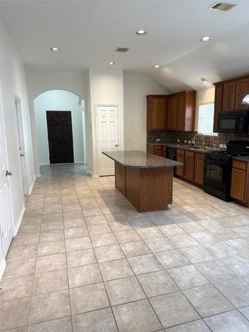 16818 Ranger Ridge Drive, Cypress, TX 77429