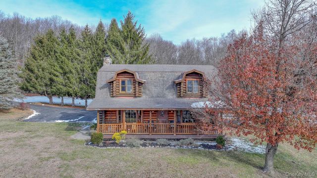 44 Cedar Pond Lane, Chester, NY 10918