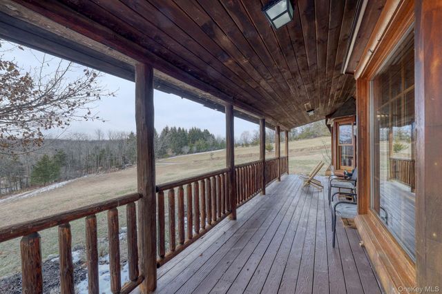 44 Cedar Pond Lane, Chester, NY 10918