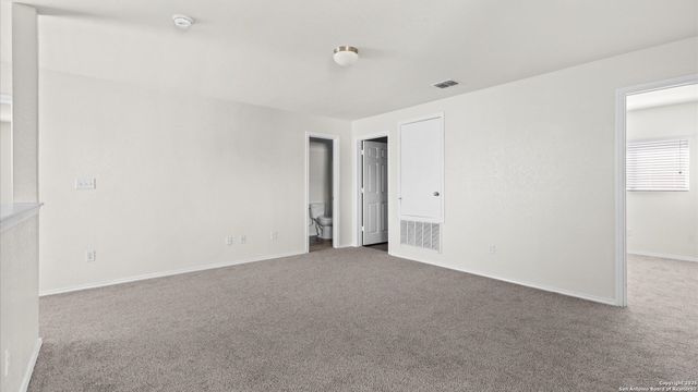 11842 Silver Coins, San Antonio, TX 78254