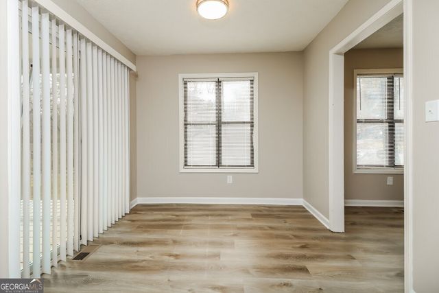 4173 Woodcrest Drive, Powder Springs, GA 30127