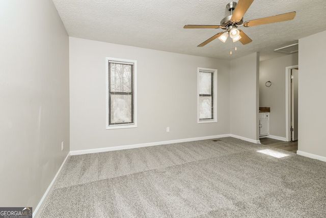 4173 Woodcrest Drive, Powder Springs, GA 30127