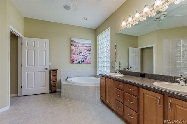 979 W Sun Valley Court, Hernando, FL 34442