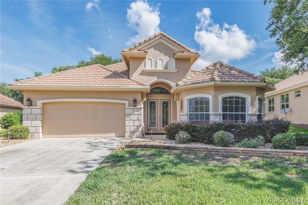 979 W Sun Valley Court, Hernando, FL 34442