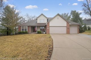 620 Bannock Court, Saline, MI 48176