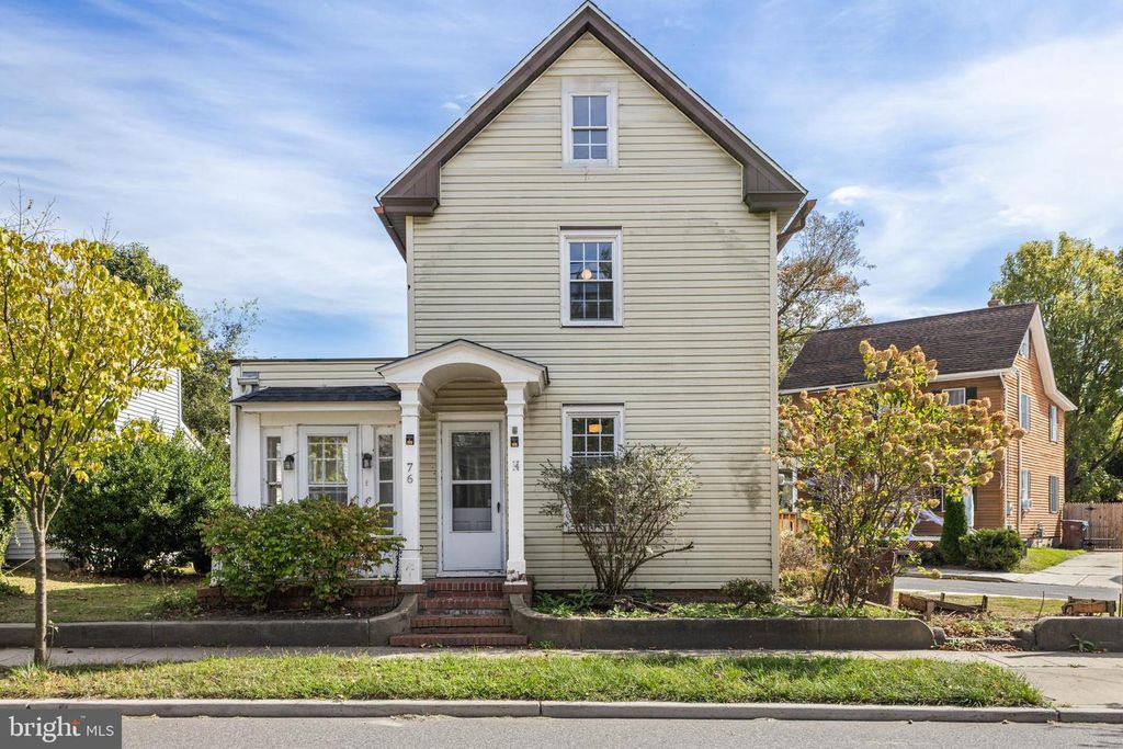 76 WEST AVE, Woodstown, NJ 08098