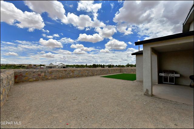 12049 Hidden Gardens Place, Socorro, TX 79927