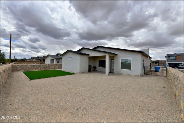 12049 Hidden Gardens Place, Socorro, TX 79927