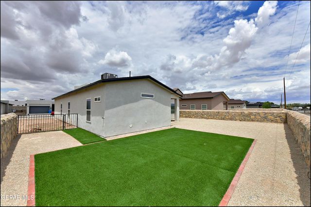 12049 Hidden Gardens Place, Socorro, TX 79927