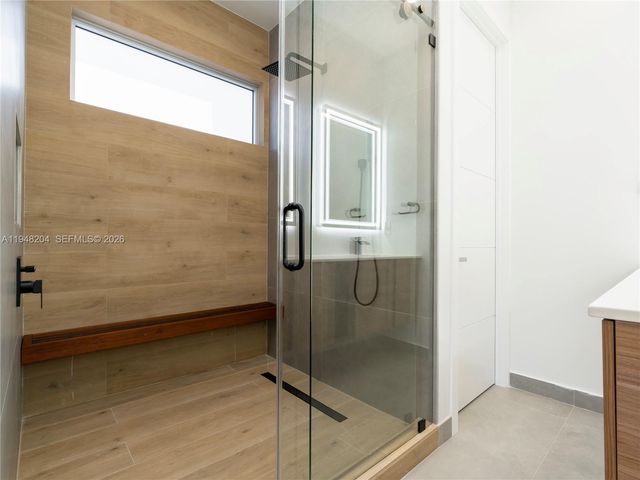 1421 SW 24th Ct 1, Fort Lauderdale, FL 33315