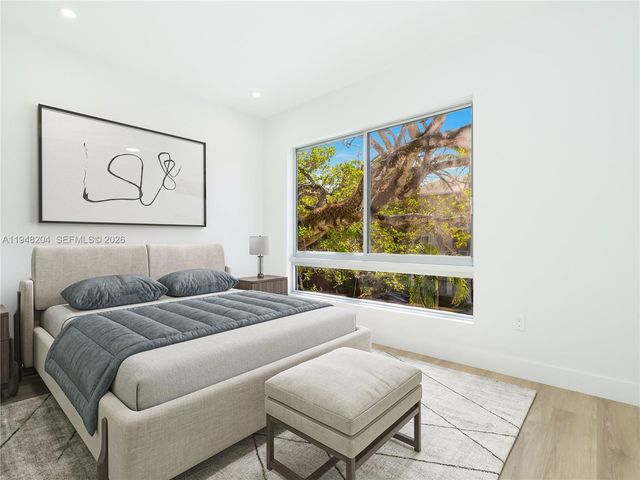 1421 SW 24th Ct 1, Fort Lauderdale, FL 33315