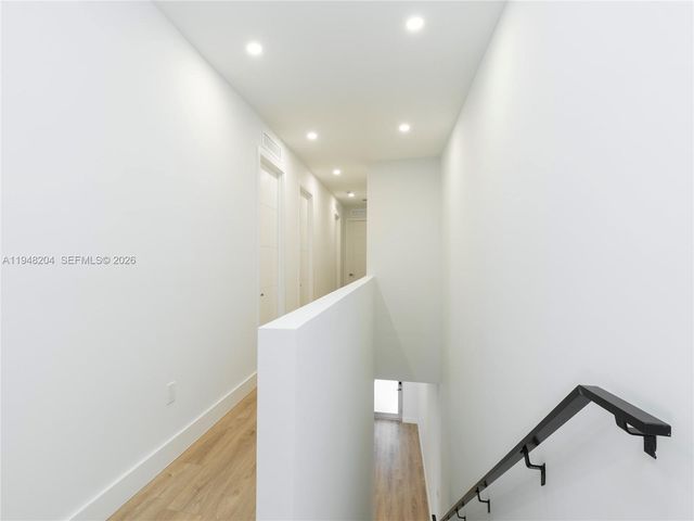 1421 SW 24th Ct 1, Fort Lauderdale, FL 33315