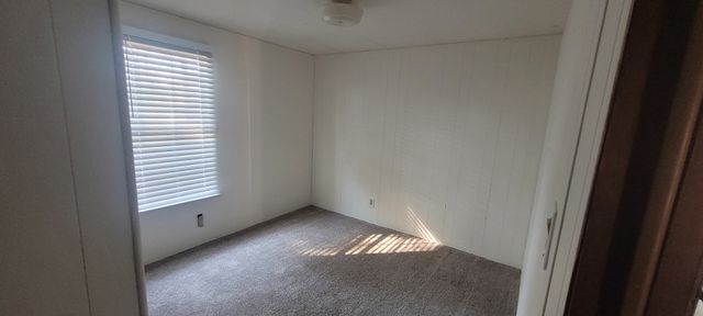 15400 N Heron Lane, Bluford, IL 62814