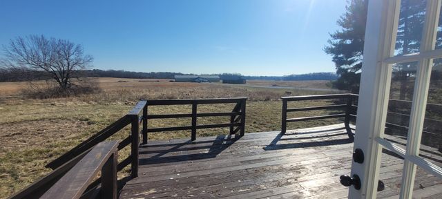 15400 N Heron Lane, Bluford, IL 62814