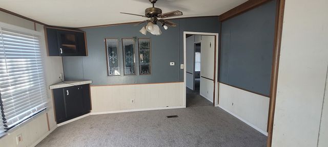 15400 N Heron Lane, Bluford, IL 62814