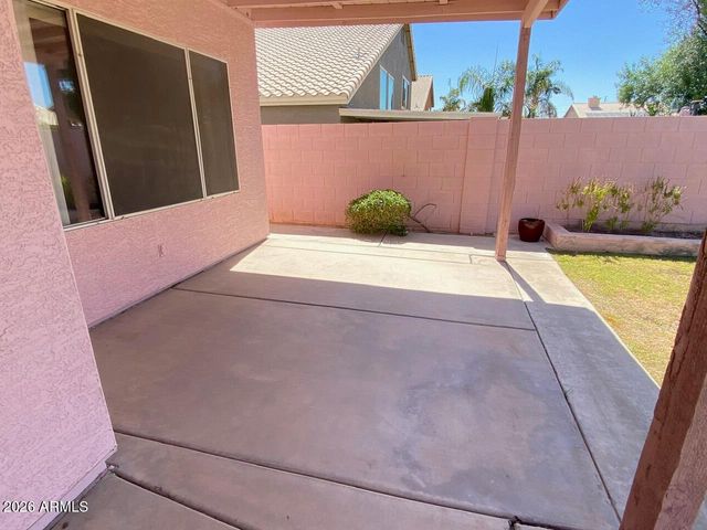 3358 E WICKIEUP Lane, Phoenix, AZ 85050