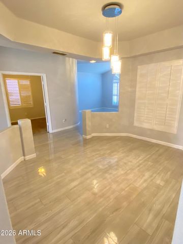 3358 E WICKIEUP Lane, Phoenix, AZ 85050