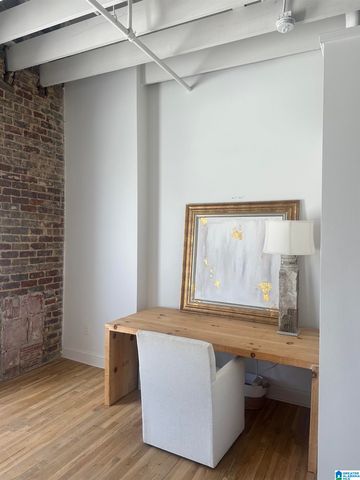 300 20TH STREET N, Birmingham, AL 35203