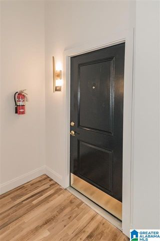 300 20TH STREET N, Birmingham, AL 35203