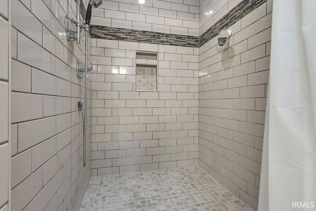 3782 E Regents Court, Bloomington, IN 47401