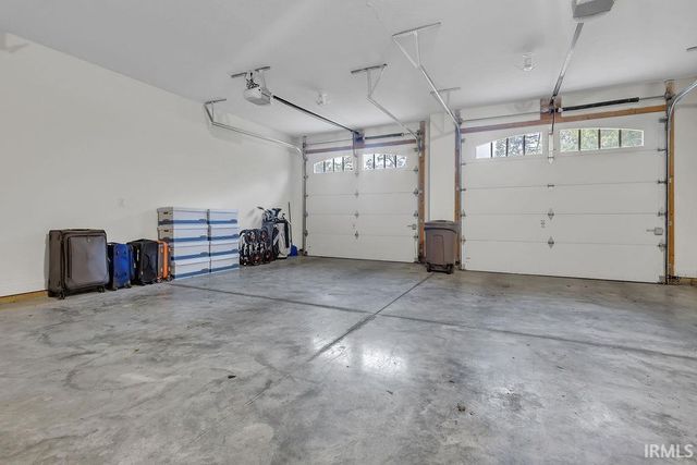 3782 E Regents Court, Bloomington, IN 47401