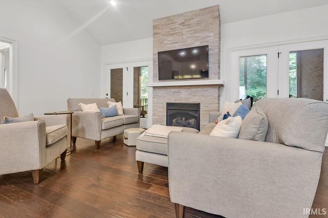 3782 E Regents Court, Bloomington, IN 47401