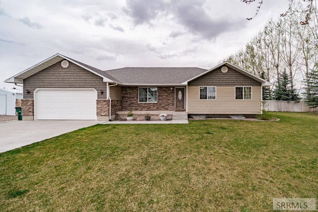 Image 1 of property listing at 4 N 3700 E, Rigby, ID 83442