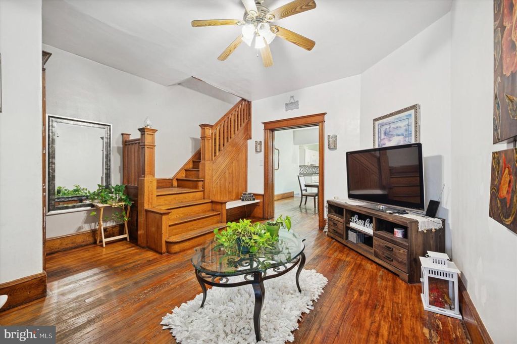 2046 E ONTARIO ST, PHILADELPHIA, PA 19134 — exterior