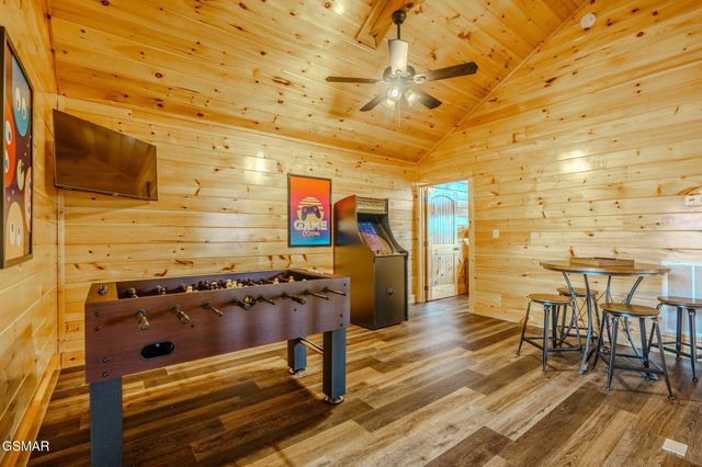 3856 Twilight Way, Pigeon Forge, TN 37863