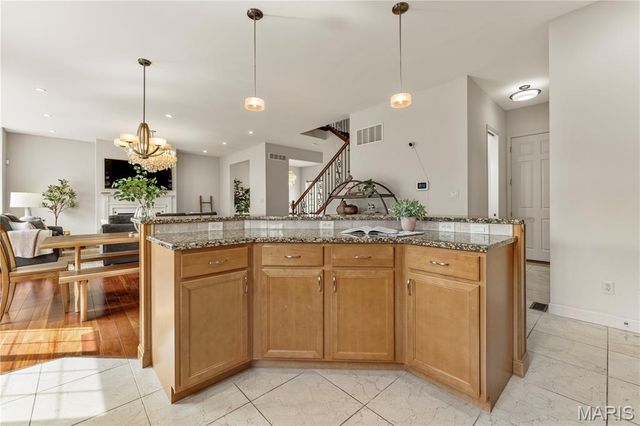 3217 Calhoun Drive, St Charles, MO 63301