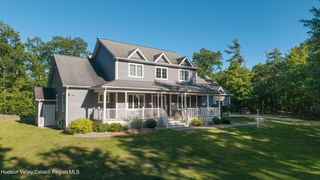33 Cranberry Lane, Saugerties, NY 12477