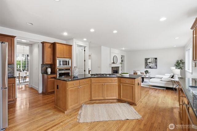 3724 185th Street SE, Bothell, WA 98012