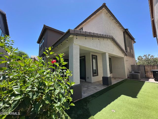 1131 S JAY Street, Chandler, AZ 85286