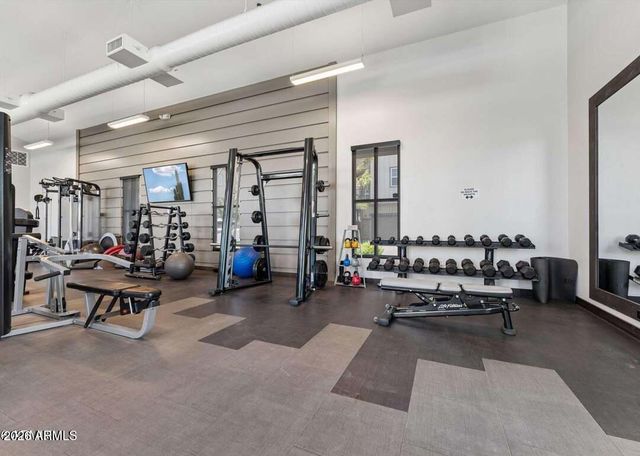 1131 S JAY Street, Chandler, AZ 85286