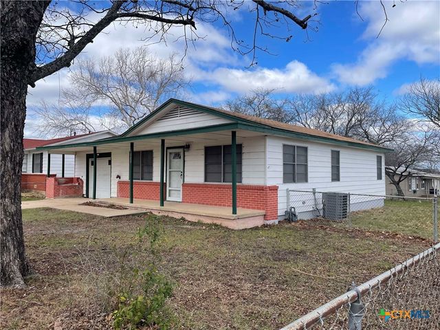 1005 Phil Avenue, Copperas Cove, TX 76522