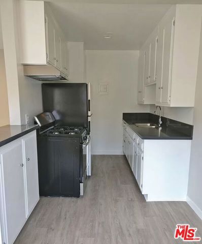 453 S Gramercy Place 15, Los Angeles, CA 90020