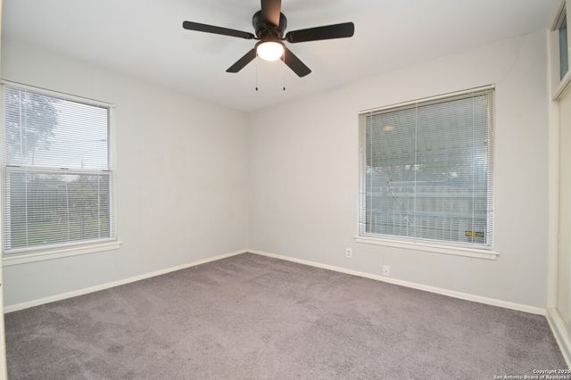 403 PILGRIM DR, San Antonio, TX 78213