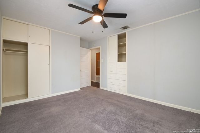 403 PILGRIM DR, San Antonio, TX 78213