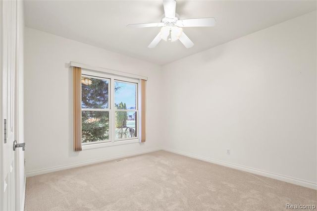 6273 Boulder Drive, Flushing, MI 48433