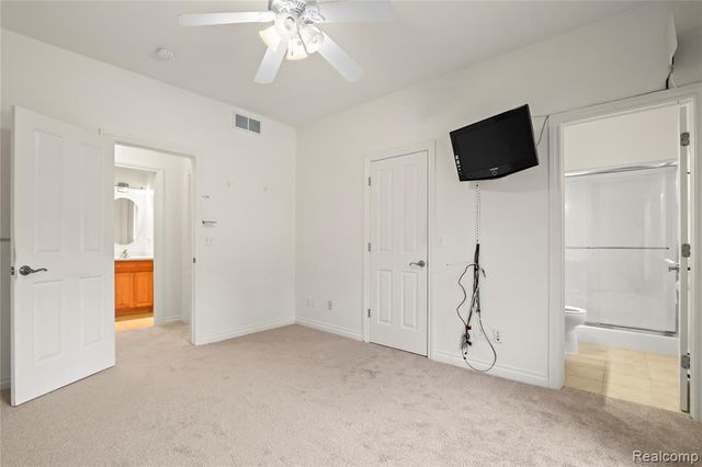 6273 Boulder Drive, Flushing, MI 48433