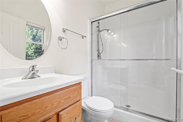 6273 Boulder Drive, Flushing, MI 48433