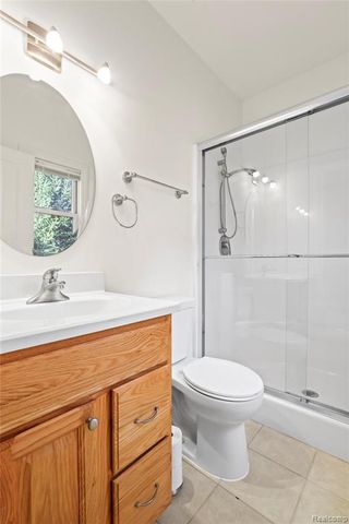 6273 Boulder Drive, Flushing, MI 48433