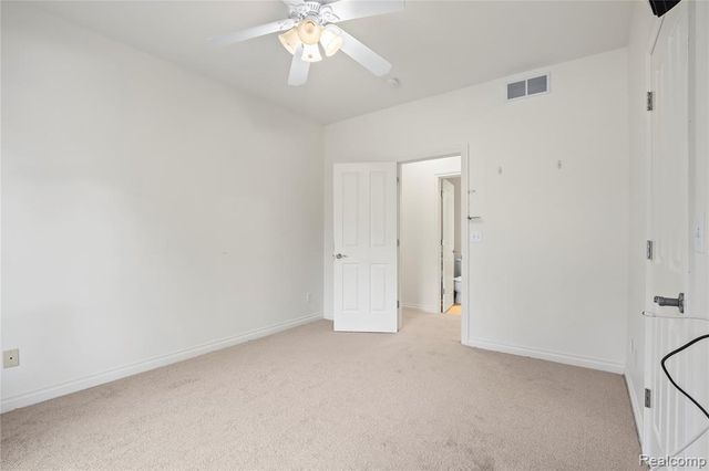 6273 Boulder Drive, Flushing, MI 48433