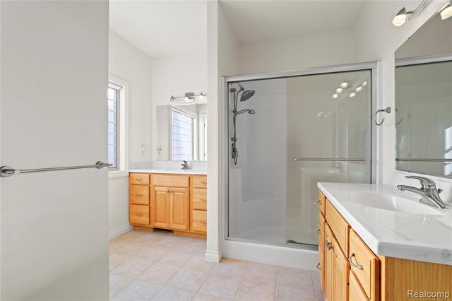 6273 Boulder Drive, Flushing, MI 48433