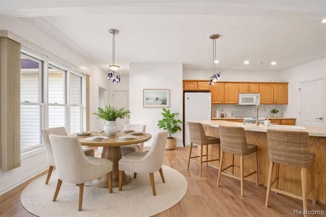 6273 Boulder Drive, Flushing, MI 48433