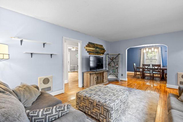 106 S Germantown Road, Chattanooga, TN 37411