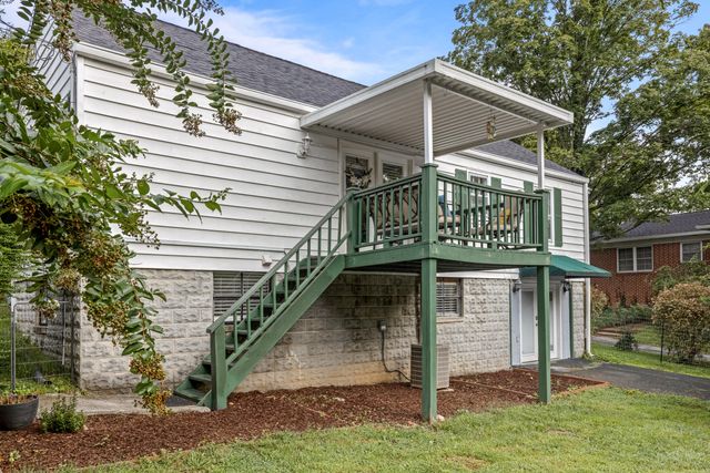 106 S Germantown Road, Chattanooga, TN 37411