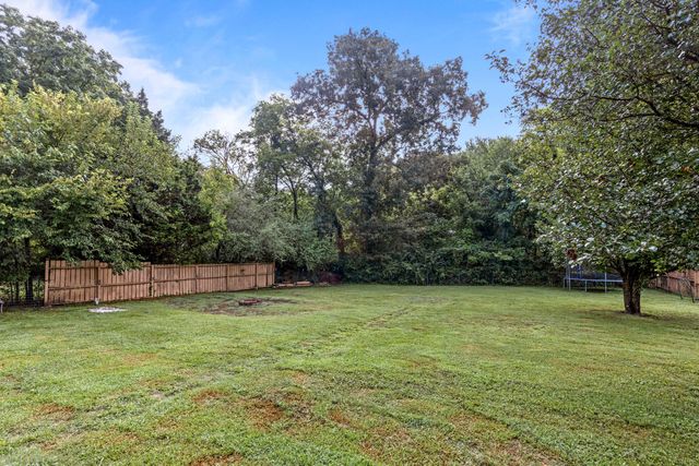 106 S Germantown Road, Chattanooga, TN 37411