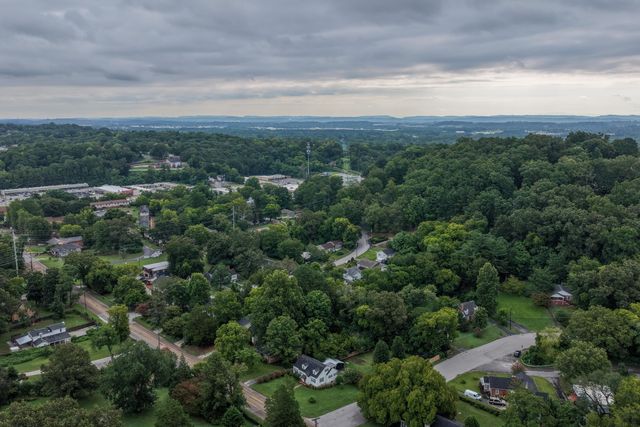 106 S Germantown Road, Chattanooga, TN 37411