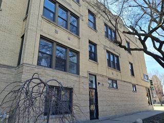 3149 W Wellington Avenue 1, Chicago, IL 60618